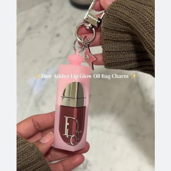 Dior Beauty Lip Glow Oil Bag Charm Keychain - Picture 8 of 10